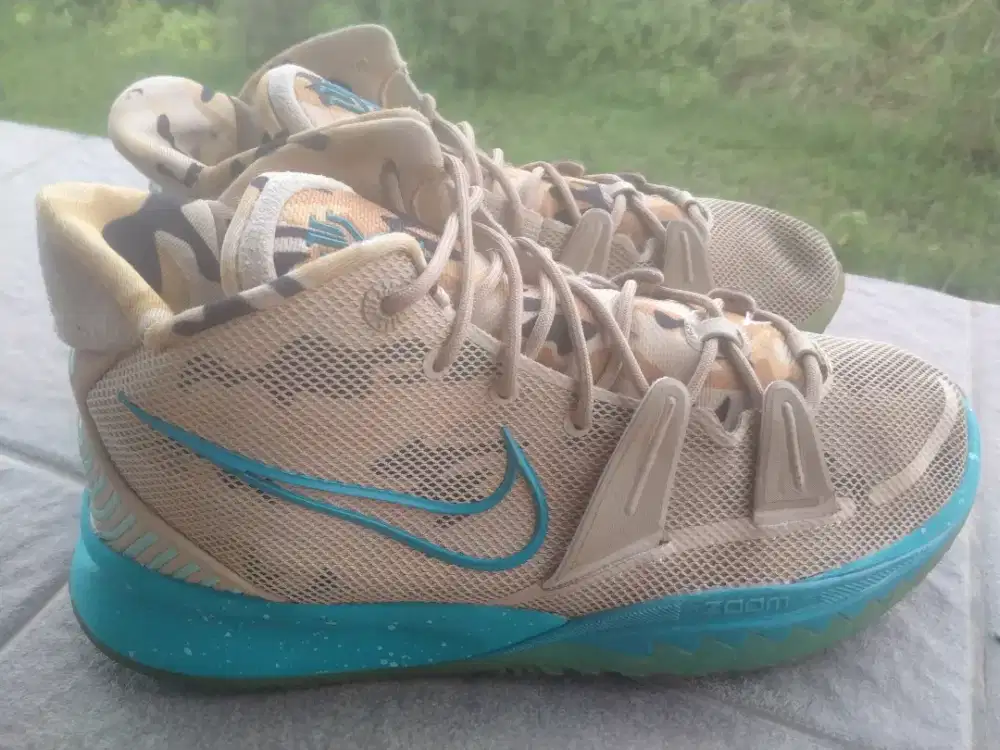 Nike Kyrie 7 Ripplle Effect sz 45