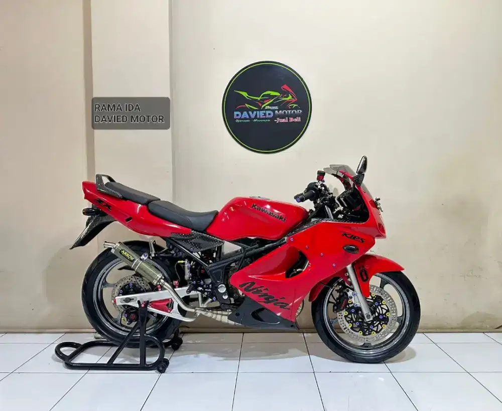 Kawasaki Ninja rr old 2010 pajak panjang siap pake aja