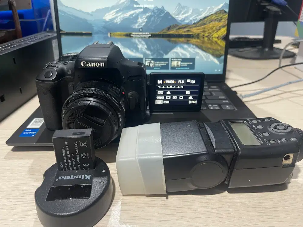 Kamera DSLR Canon 750D