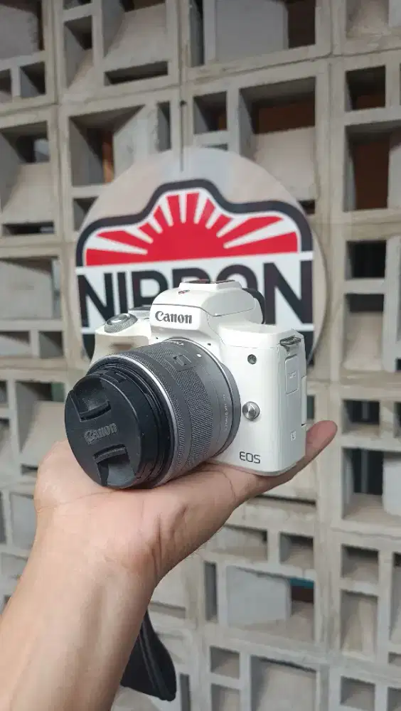 Mirorless canon eos M50 White !!