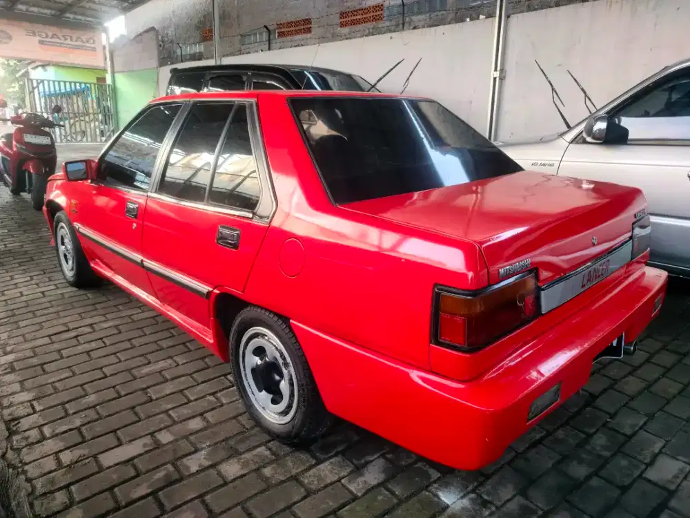 Mitsubishi Lancer lgx th87