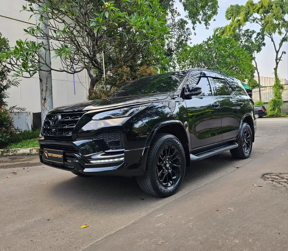 (KM:30rb) Toyota Fortuner VRZ GR 2.8 2022 low km record