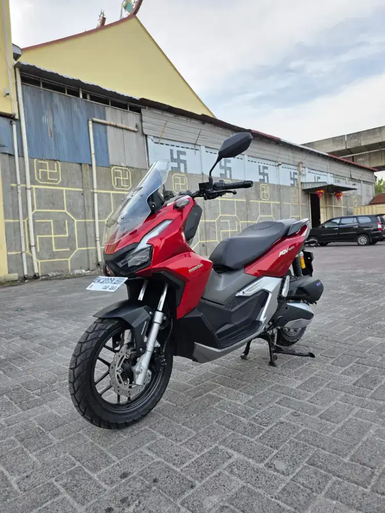 Honda ADV 160 CBS Merah 2024