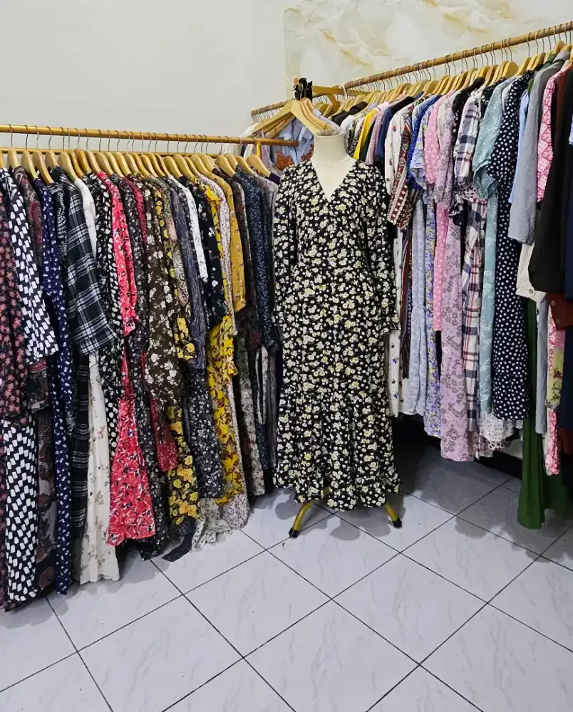 Di Cari Host Live Jualan Di Tik tok & Shopee