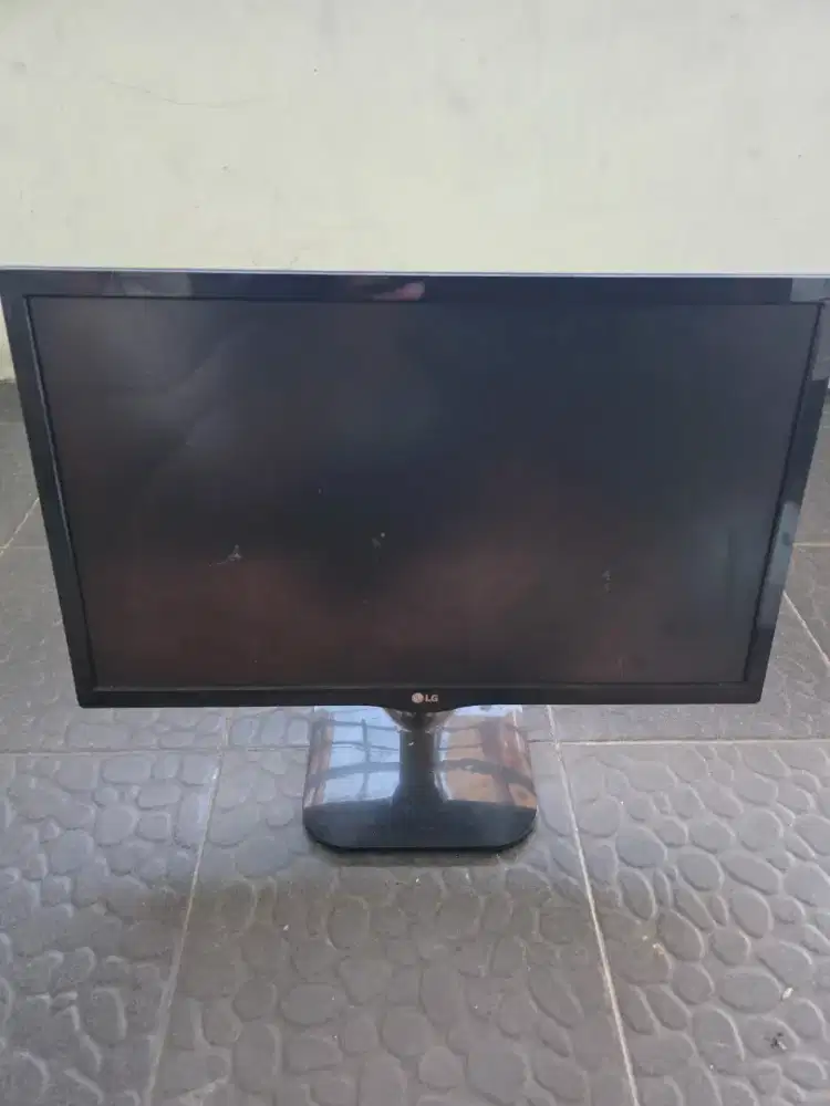 Monitor 22 inch free