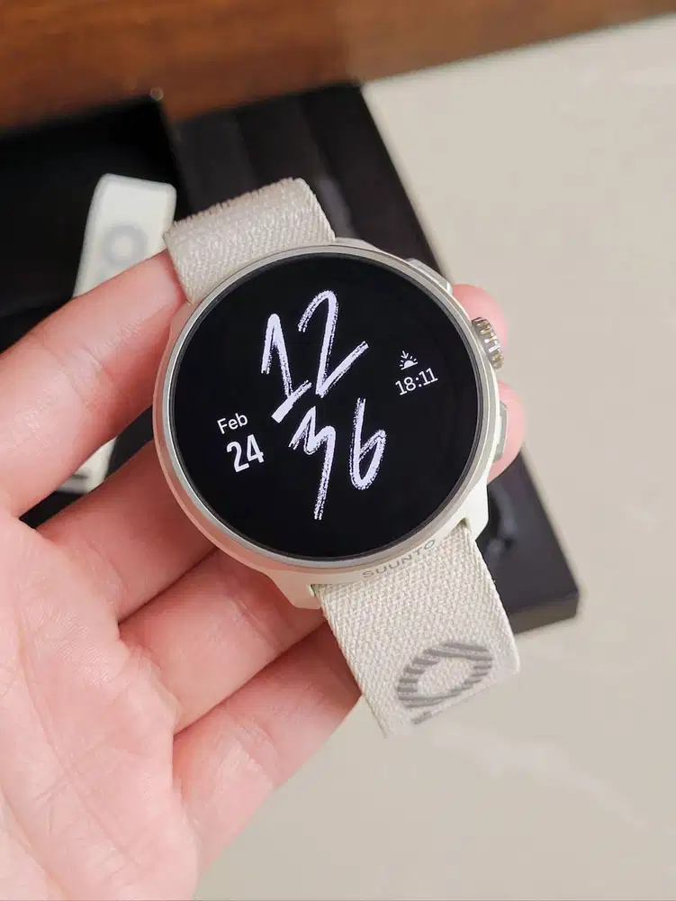 SUUNTO RUN Frost Gray Garansi Resmi Mulus Second Bekas Original