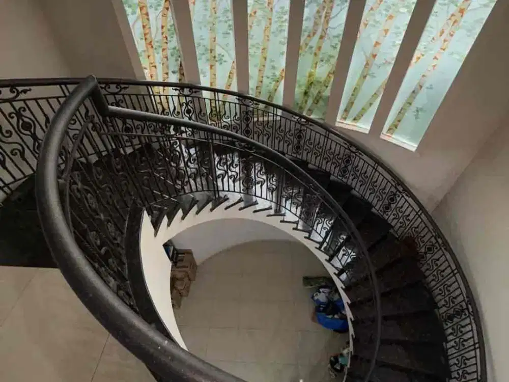 SEWA RUMAH
Mainroad Padalarang 

cocok untuk cafe / kantor 
LT 888 lb 540 

bangunan 2 lantai 
lebar muka 22 meter 
Kamar Tidur 5 + 2
Kamar mandi 4

Hadap Barat Daya
Listrik  7500 watt   
Air jet pump

Harga 350jt/ thn nego

MdL