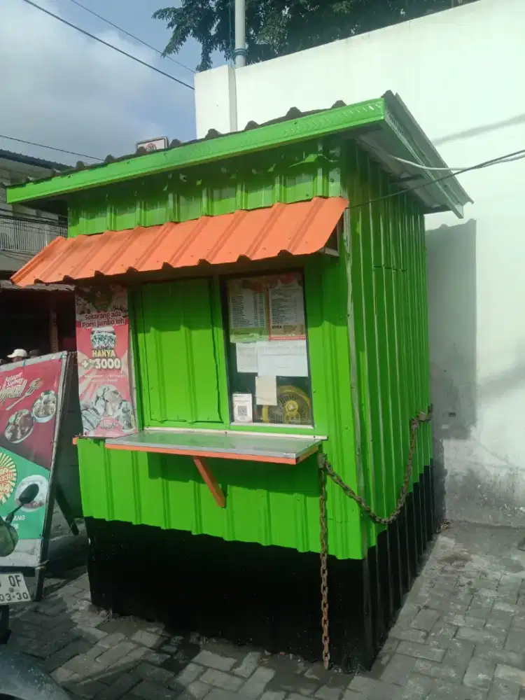 Lowongan kerja jaga outlet makanan dan staff produksi daerah keputih