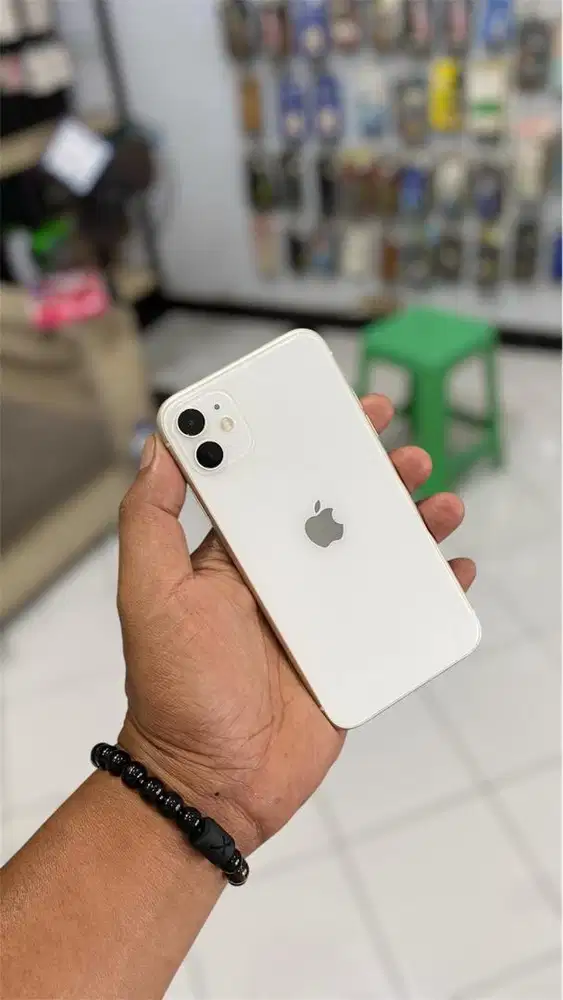 IPHONE 11 (Ex Beacukai)