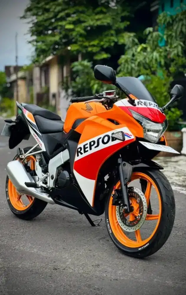 CBR150R CBU THAILAND REPSOL LANGKA