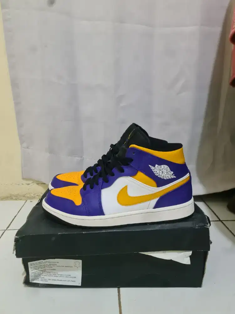 Air Jordan 1 Mid Taxi minus sdkit