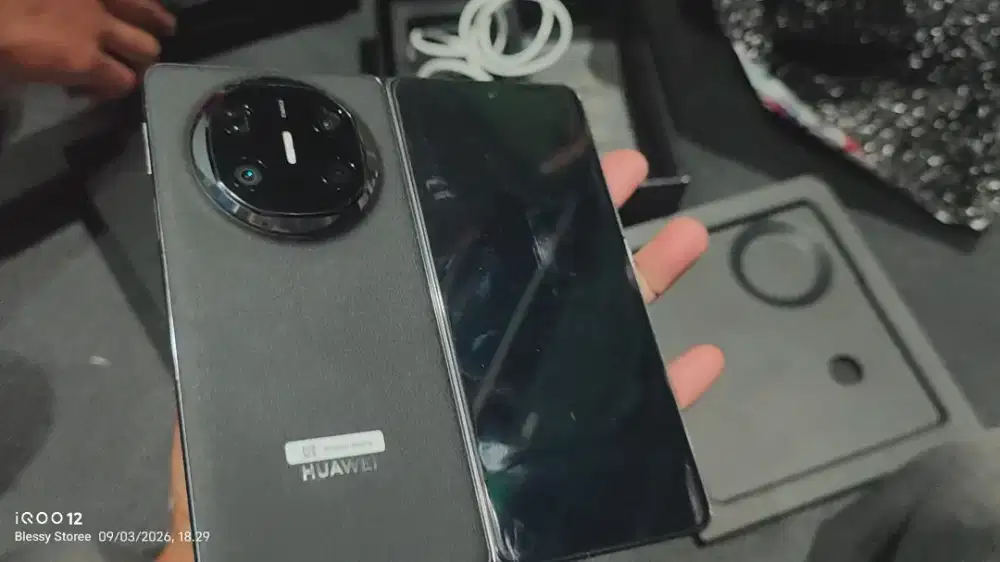 Huawei mate X 12/512gb black fullset mulus