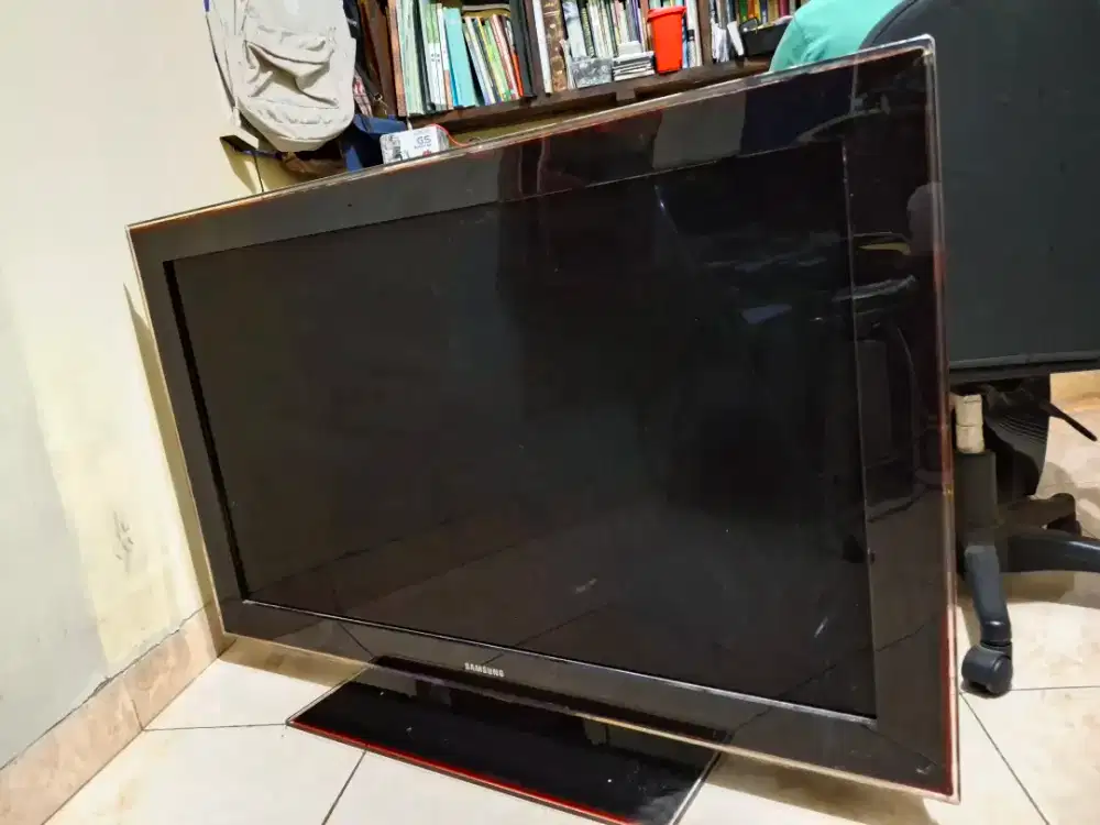 Jual tv lcd samsung (Nego)