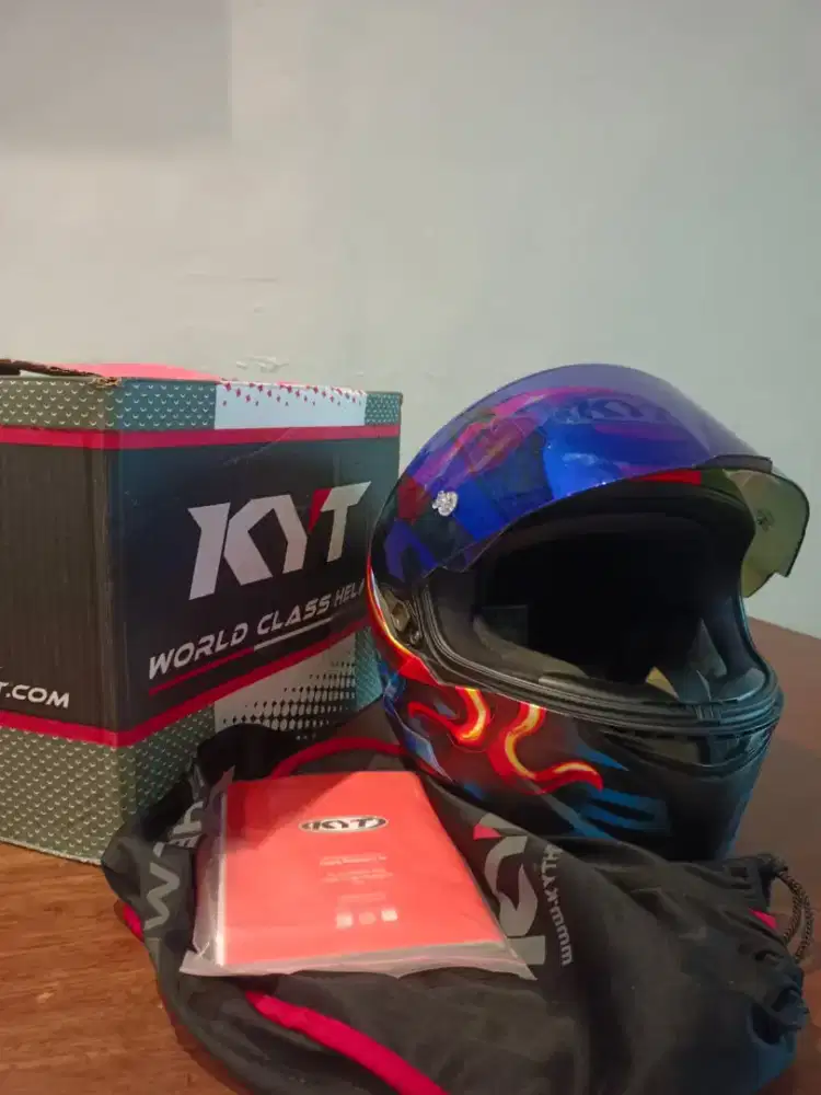 Kyt Ttc Magnet paket ganteng visor blue