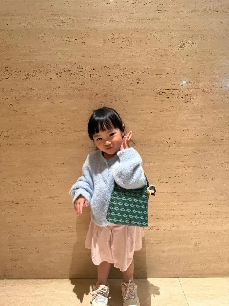 DICARI ART UNTUK MOMONG ANAK 3TH (MOMONG SAJA TIDAK BERSIH2 YA)