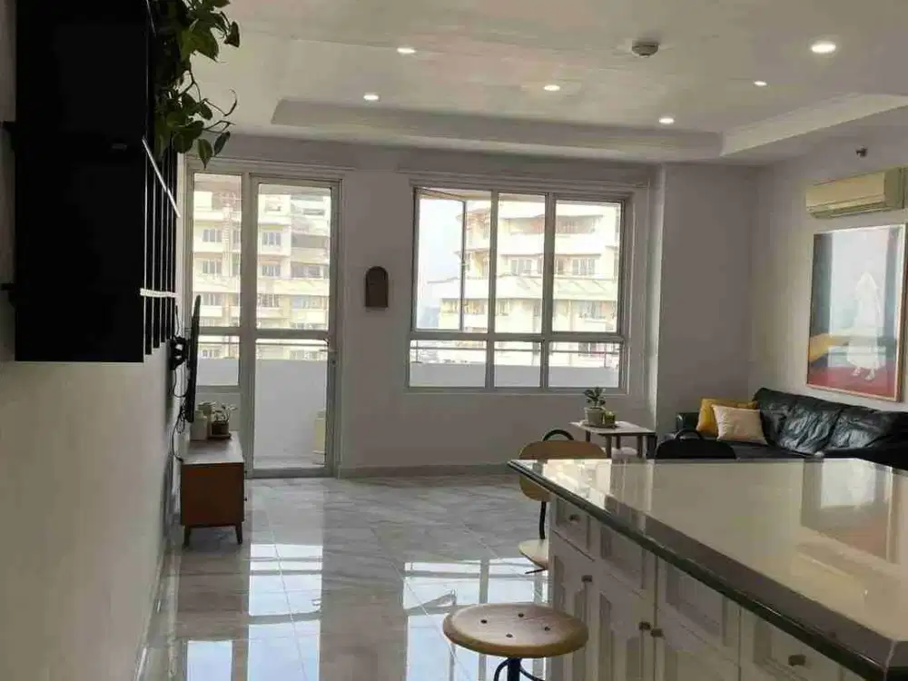 Apartemen 3BR Full Furnished Di Paladian Park, Kelapa Gading, Jakarta Utara