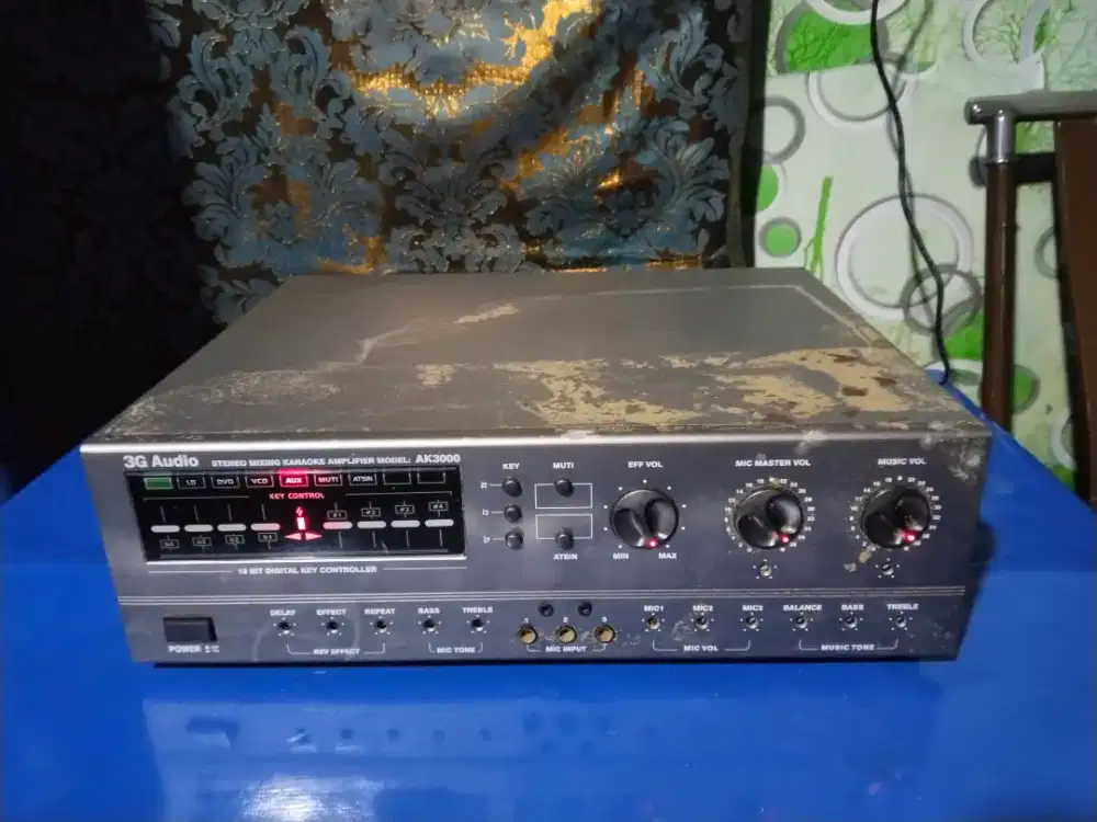 amplifier AK3000
