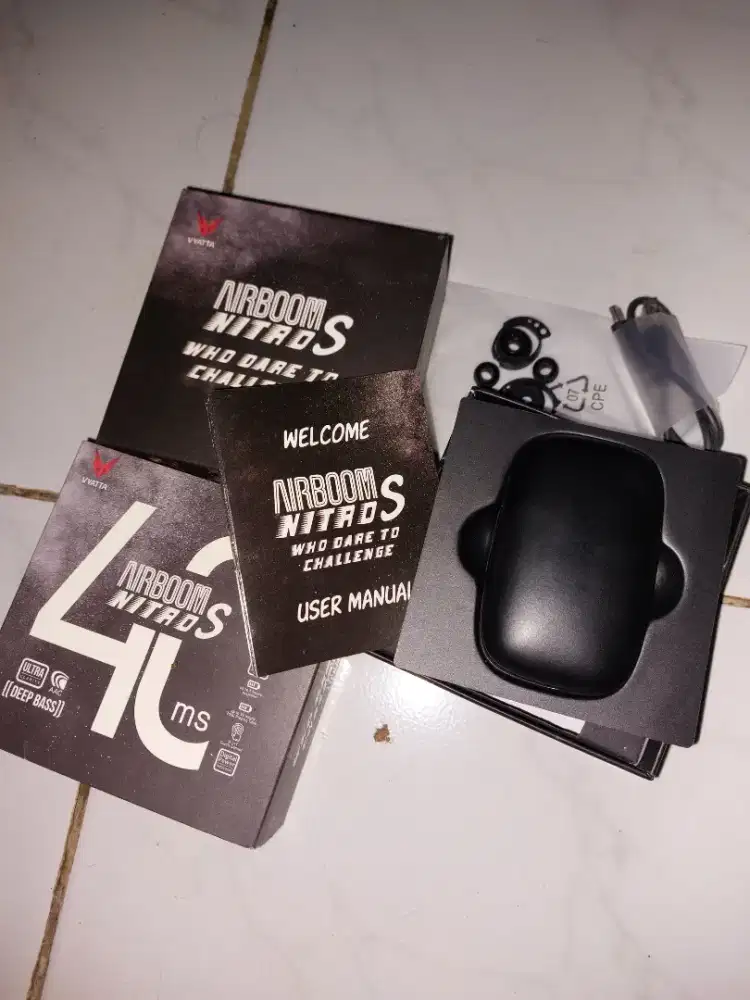 TWS Vyatta Airboom Nitro S