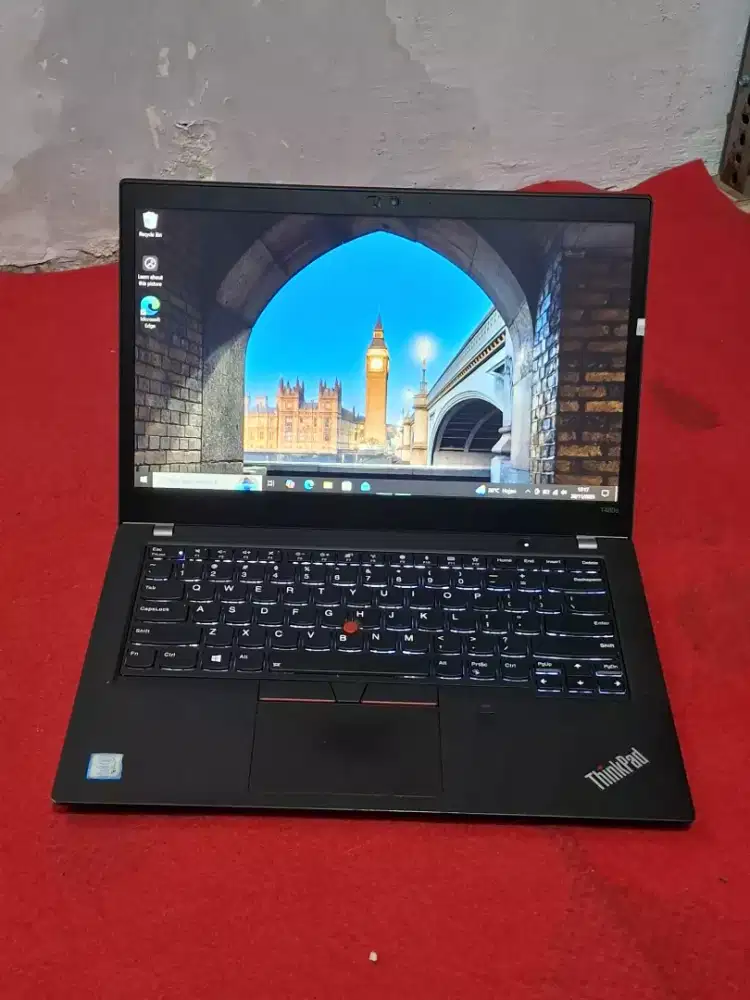 Lenovo Thinkpad T480s Core i5 Gen8 Ram8Gb Ssd256Gb Siap Tempur