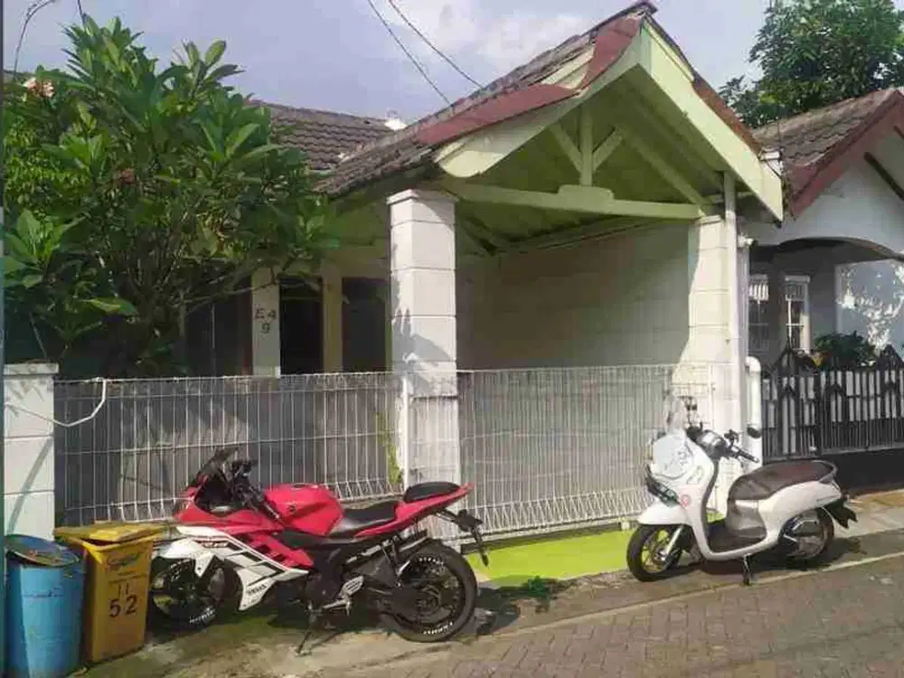 Murah, Jarang Ada, Rumah di Bintaro sektor 4, di JUAL