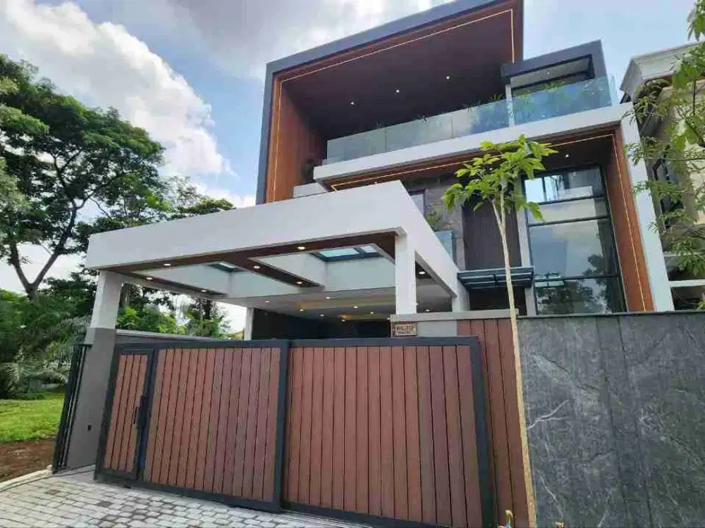 WOODLAND CITRALAND 3 LANTAI ‼️ Rumah Baru Gress Private Lift Lebar 10
Surabaya Barat