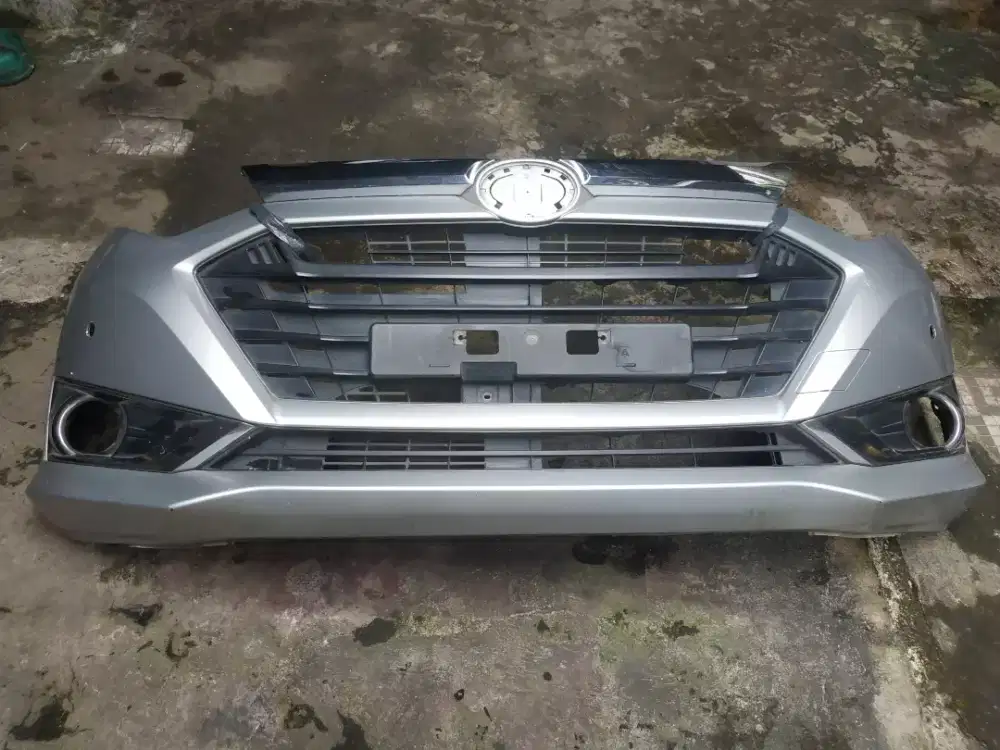 Dijual bemper daihasu sigra