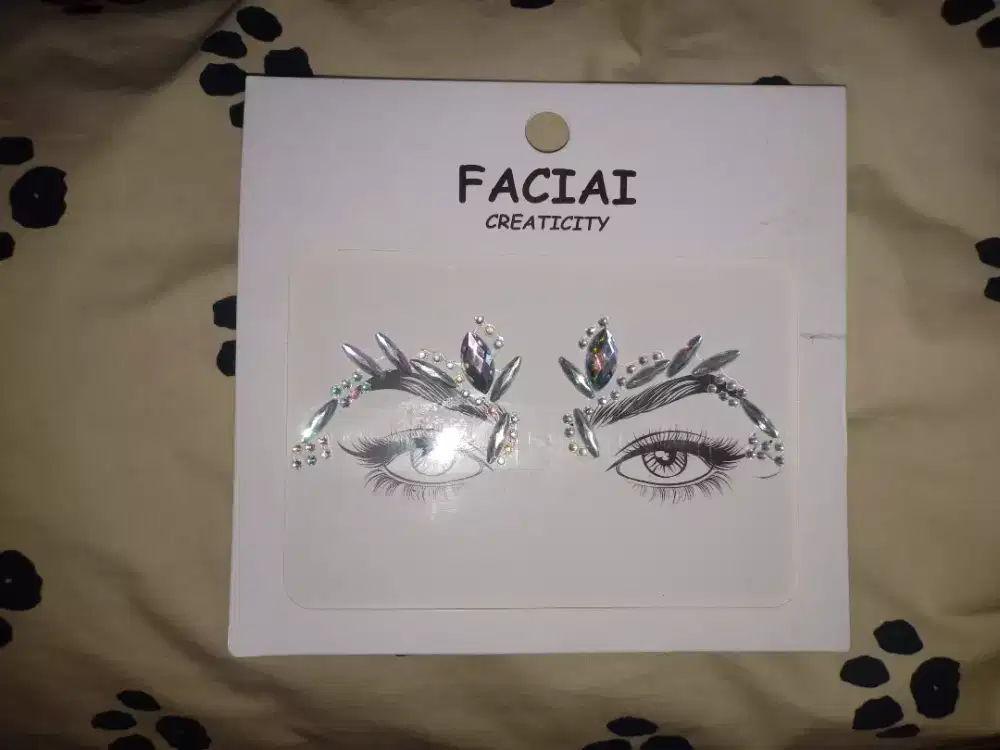 Sticker Wajah Tempel