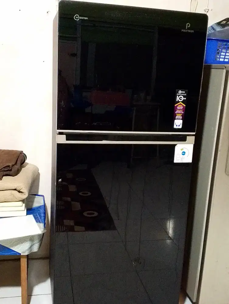 KULKAS POLYTRON INVERTER HEMAT LISTRIK