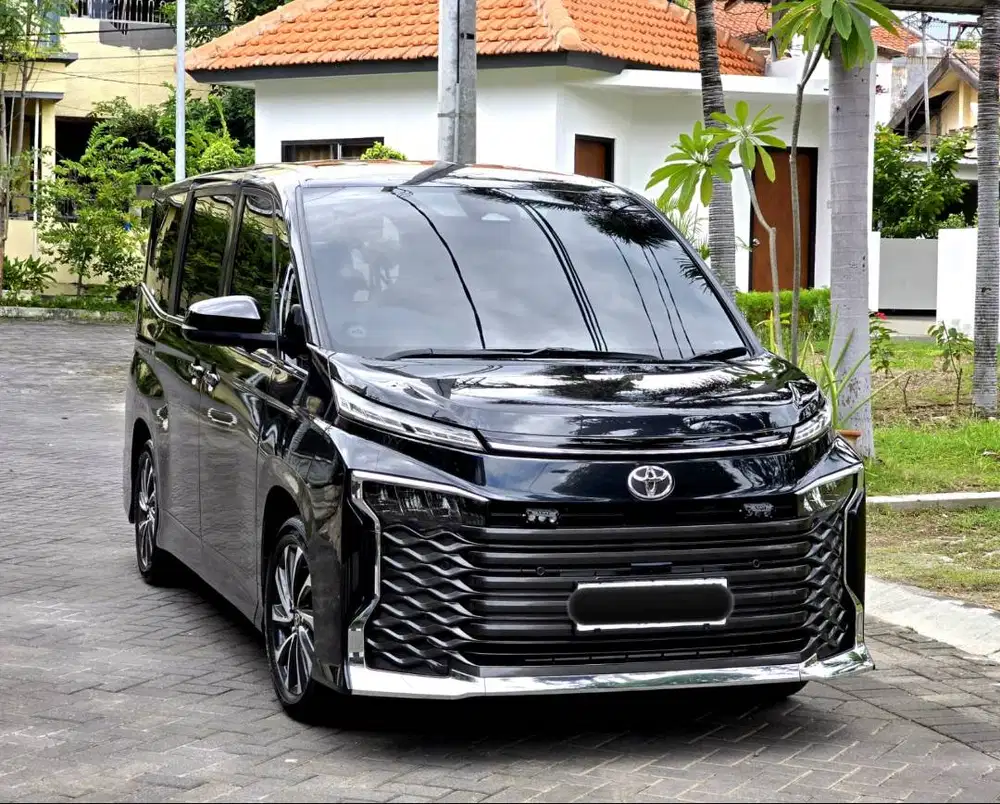 TOYOTA NEW VOXY FACELIFT TSS MODEL PMK 2024 WARNA HITAM