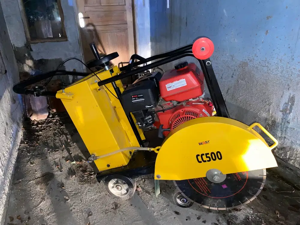 Mesin cuting kondisi istimewa