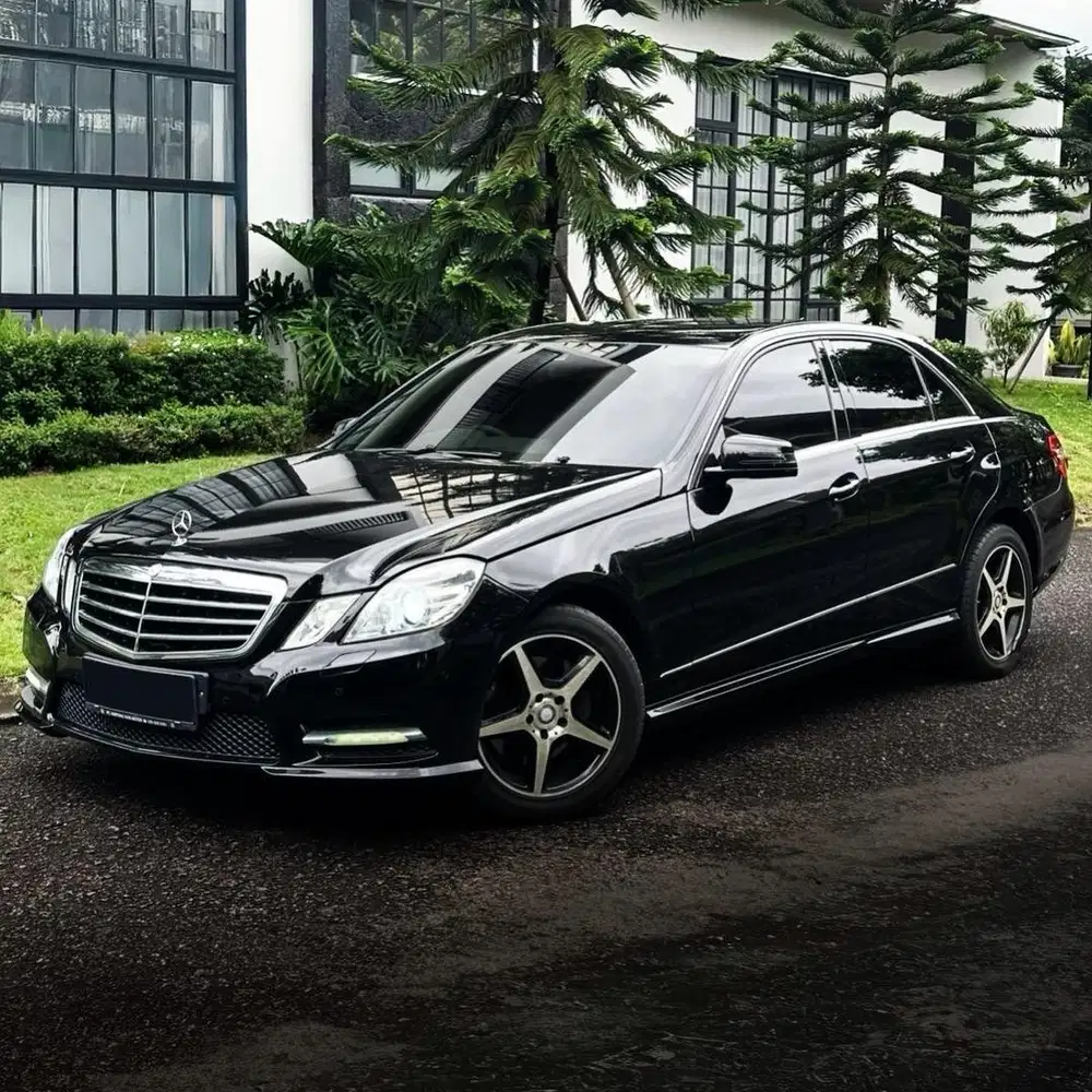 (CASH) Mercedes Benz E300 W212 Facelift 2010 (Upgrade AMG W212 V6)