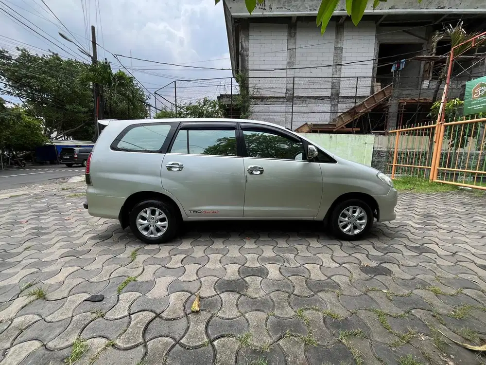 DP 29jt  Innova G Bensin Metik 2010 Full Audio