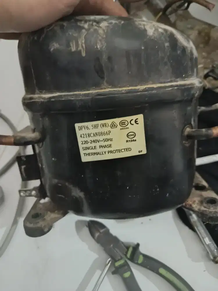 SERVIS KULKAS DAN MESIN CUCI PANGGILAN