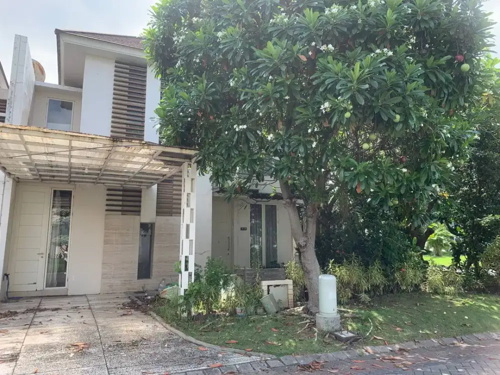 DISEWAKAN RUMAH EASTCOAST PARK PAKUWON CITY - SEMI FURNISHED - ONE GATE