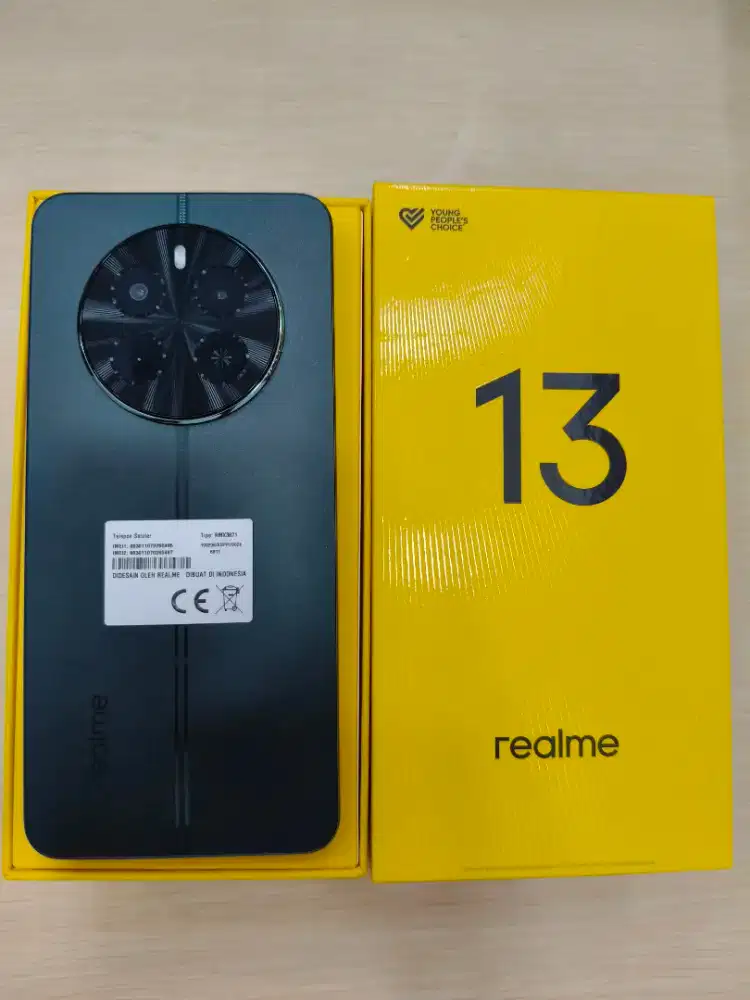 Realme 13 8/128 Fullset