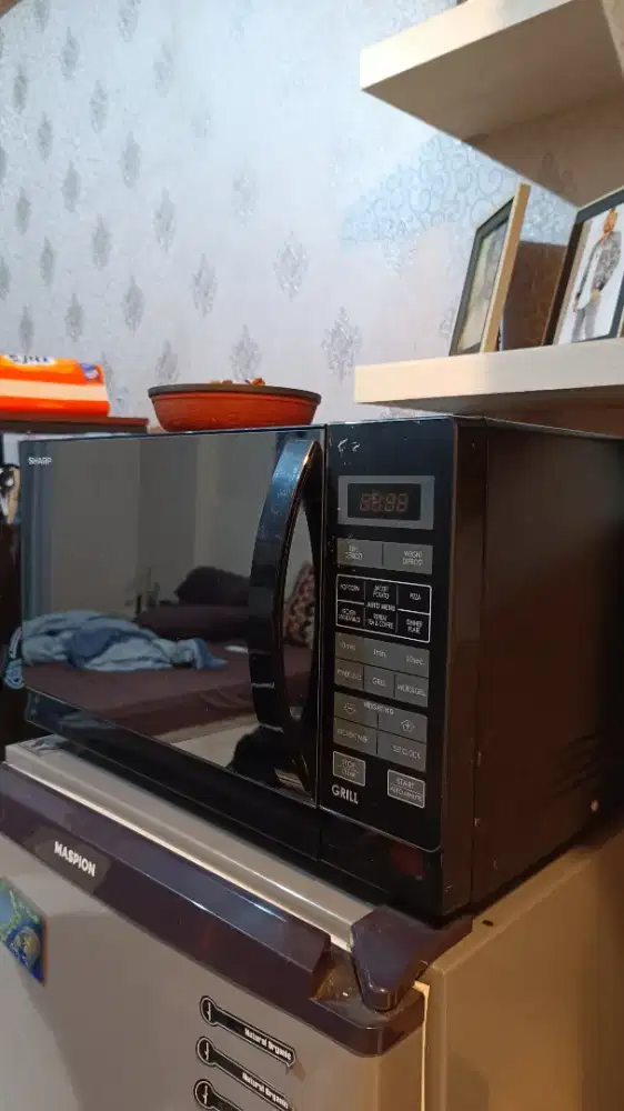 Microwave Grill R-728