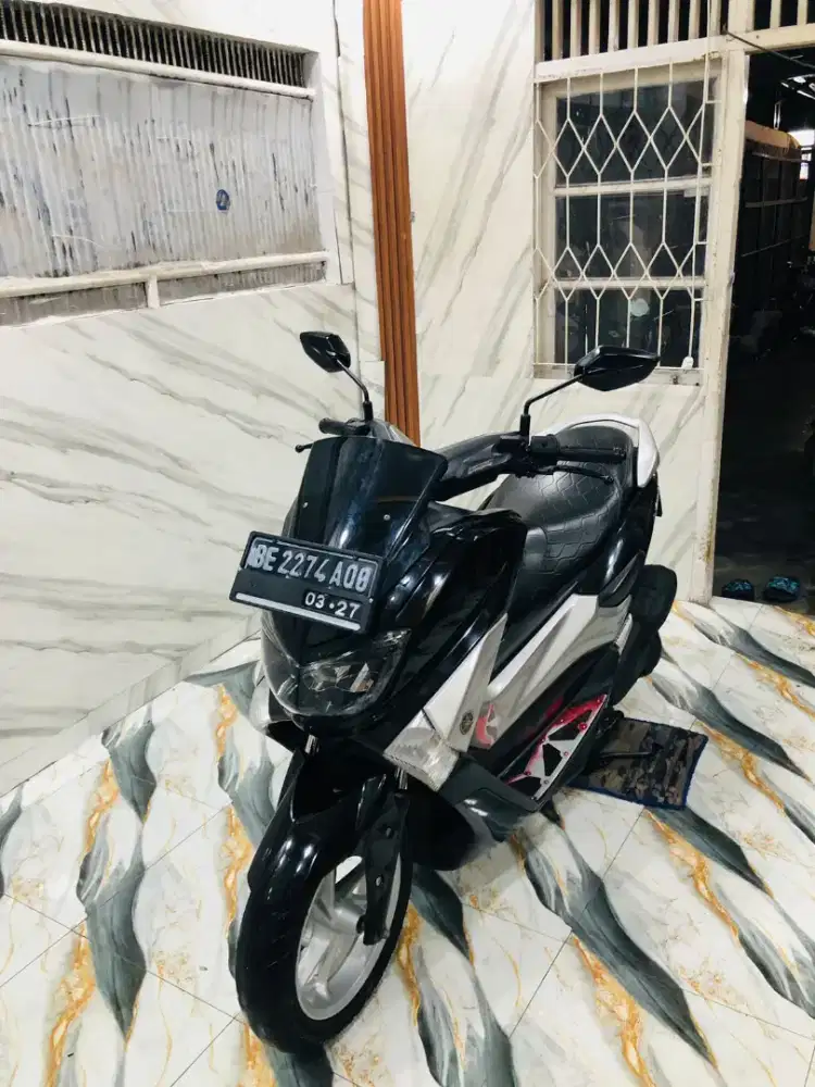 YAMAHA NMAX ISTIMEWA 2017 Pajak Hidup
