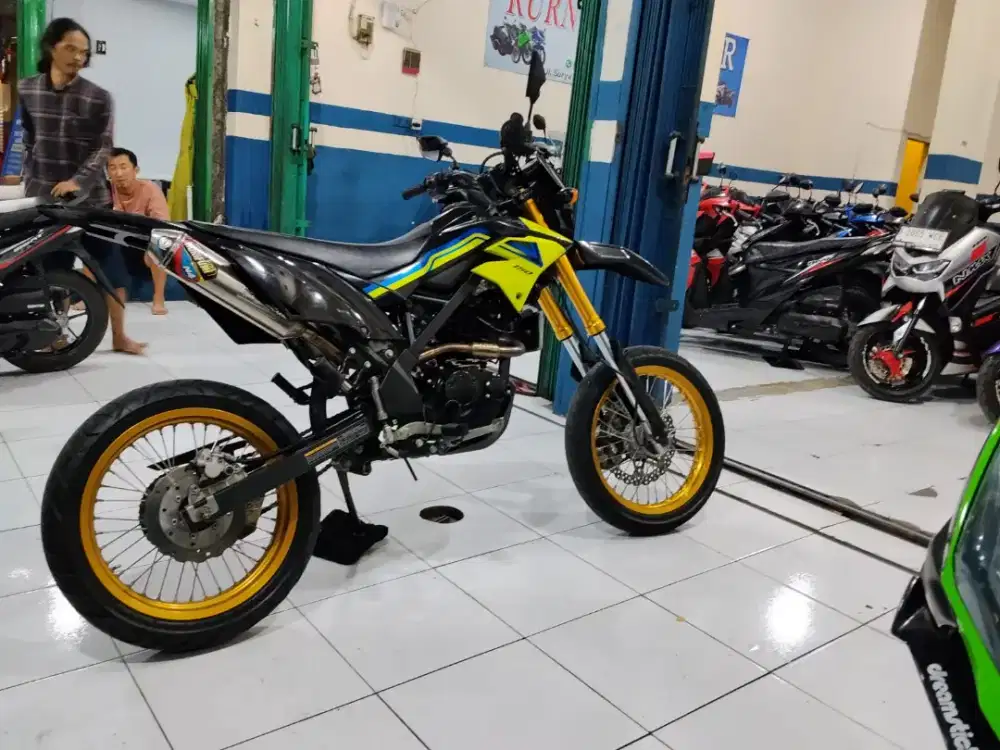 Kawasaki D-Tracker 2024