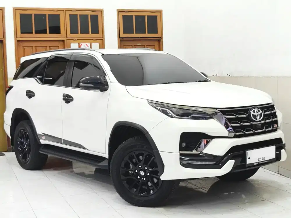 26rbKM FulOri Fortuner 2024 VRZ GR Sport Diesel 2.8 Automatic 1GD 2023