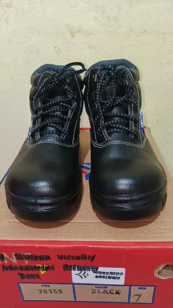Sepatu Safety KENT 78355 Original Hitam 100% asli