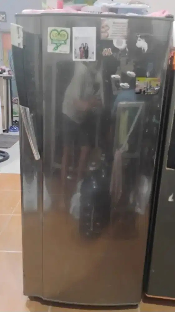 Kulkas Sharp 1 Pintu Second Normal