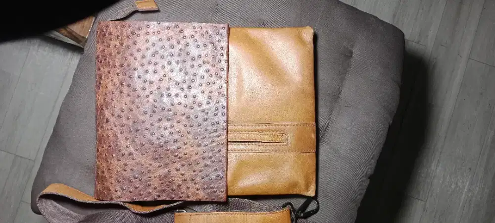 Tas selempang Kulit asli