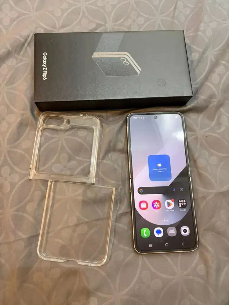 Samsung galaxy Z Flip 6 12gb 256gb Silver shadow resmi SEIN