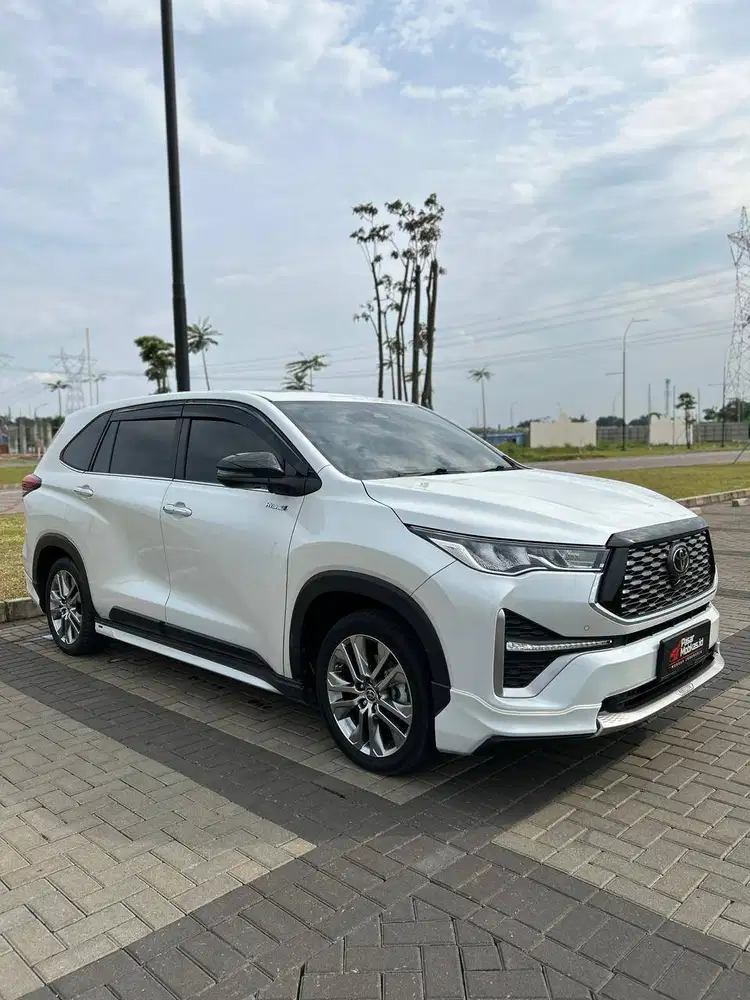 TOYOTA ZENIX Q MODELISTA AT MATIC 2023 GANJIL