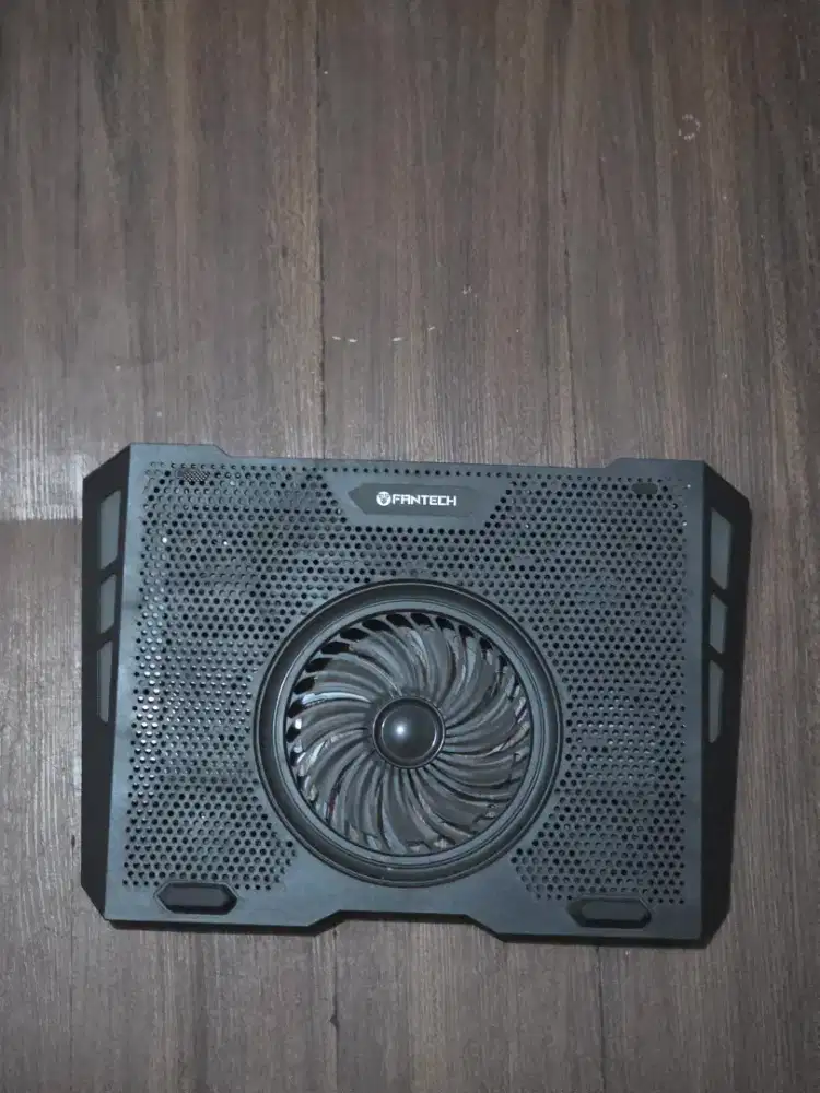 Cooling Pad Laptop Fantech Gratis