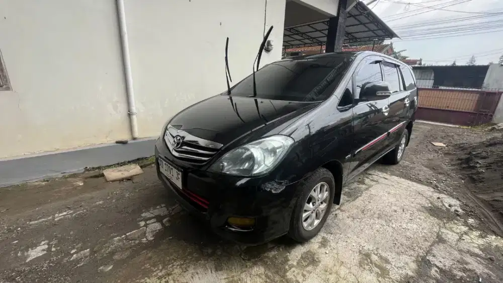 Innova G matic 2010