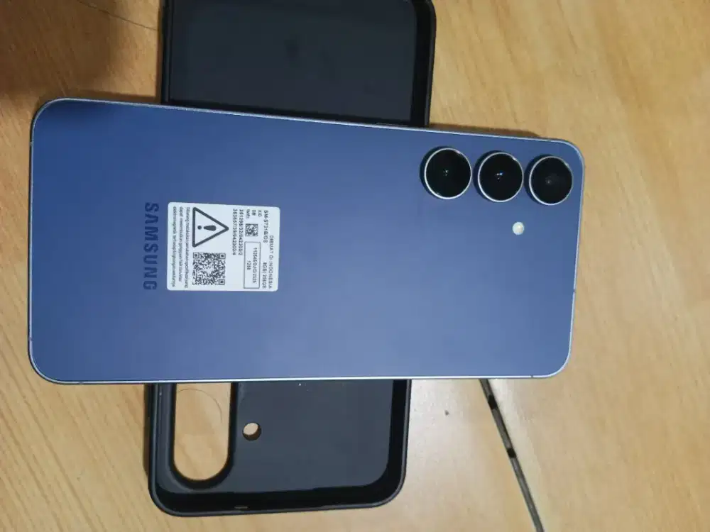 SAMSUNG S25 FE 8/256