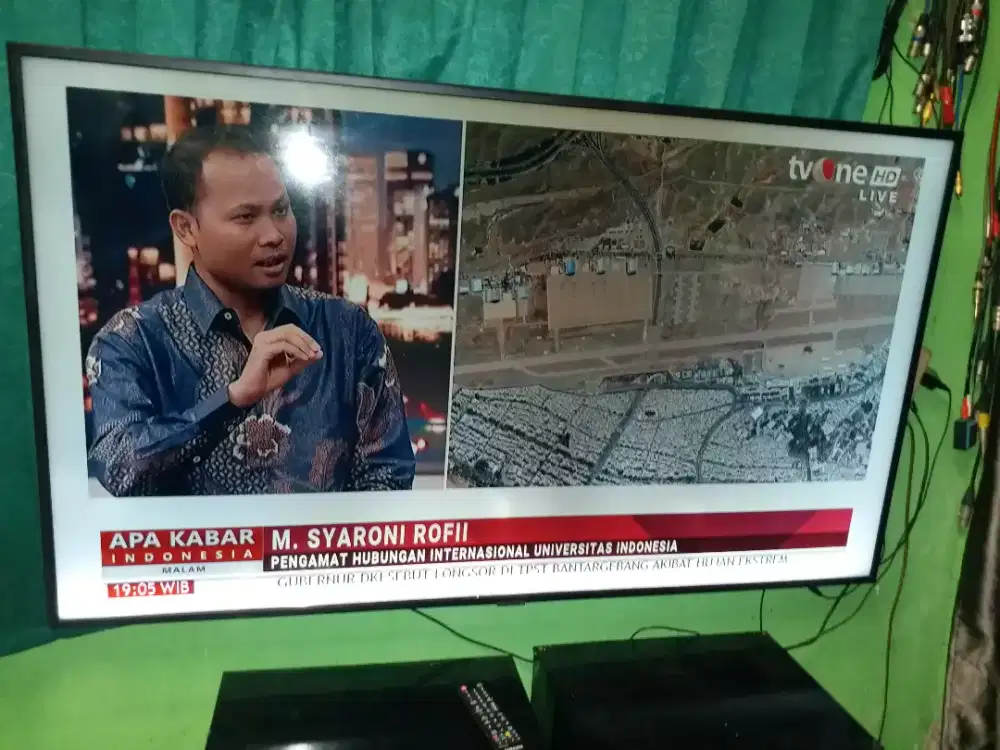 Tv Samsung Smart 58 Inch Type UA58RU7100K Minus Pemakaian