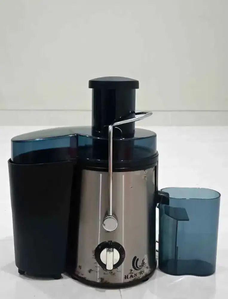 Alat membuat Juice otomatis