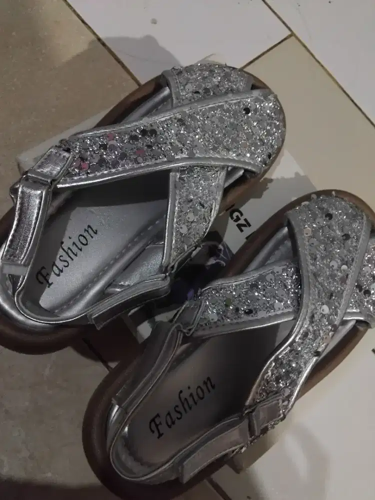 Edisi salah ukuran say